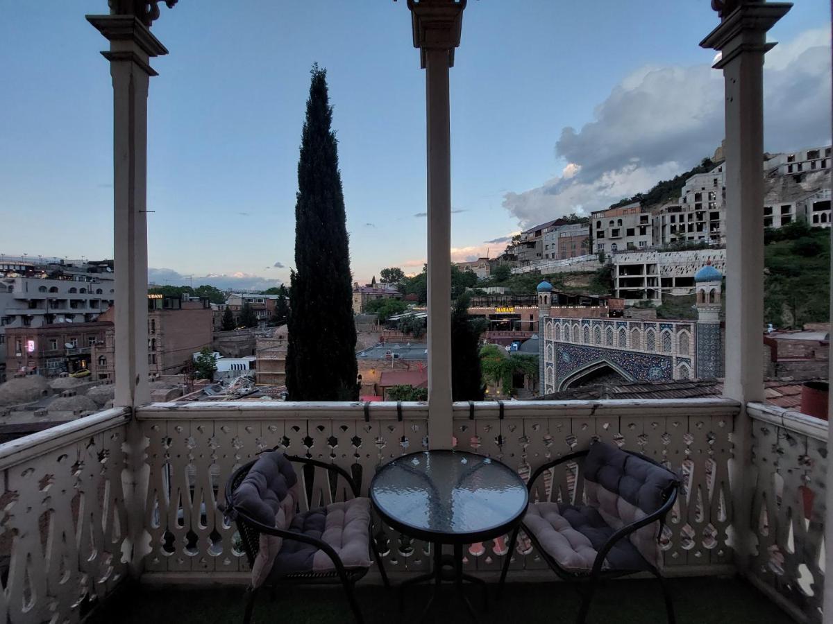 Resting Place Tbilisi Bagian luar foto